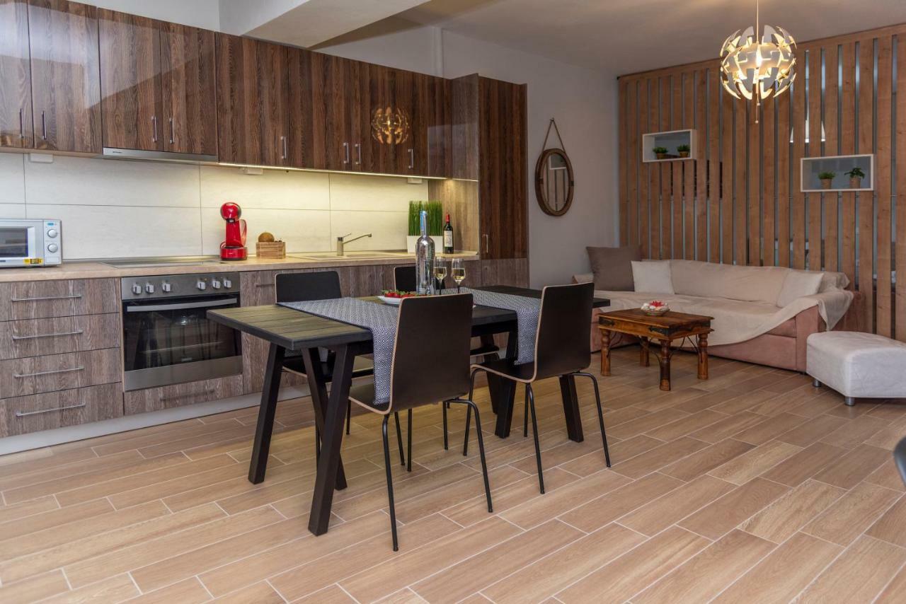 Cavas Luxury Apartments Nea Iraklitsa Bagian luar foto