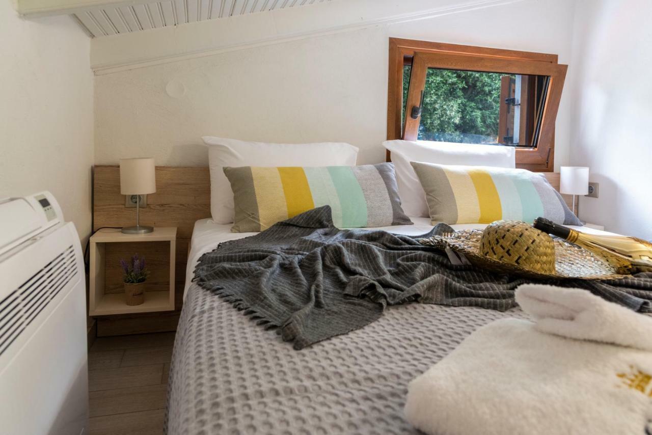 Cavas Luxury Apartments Nea Iraklitsa Bagian luar foto