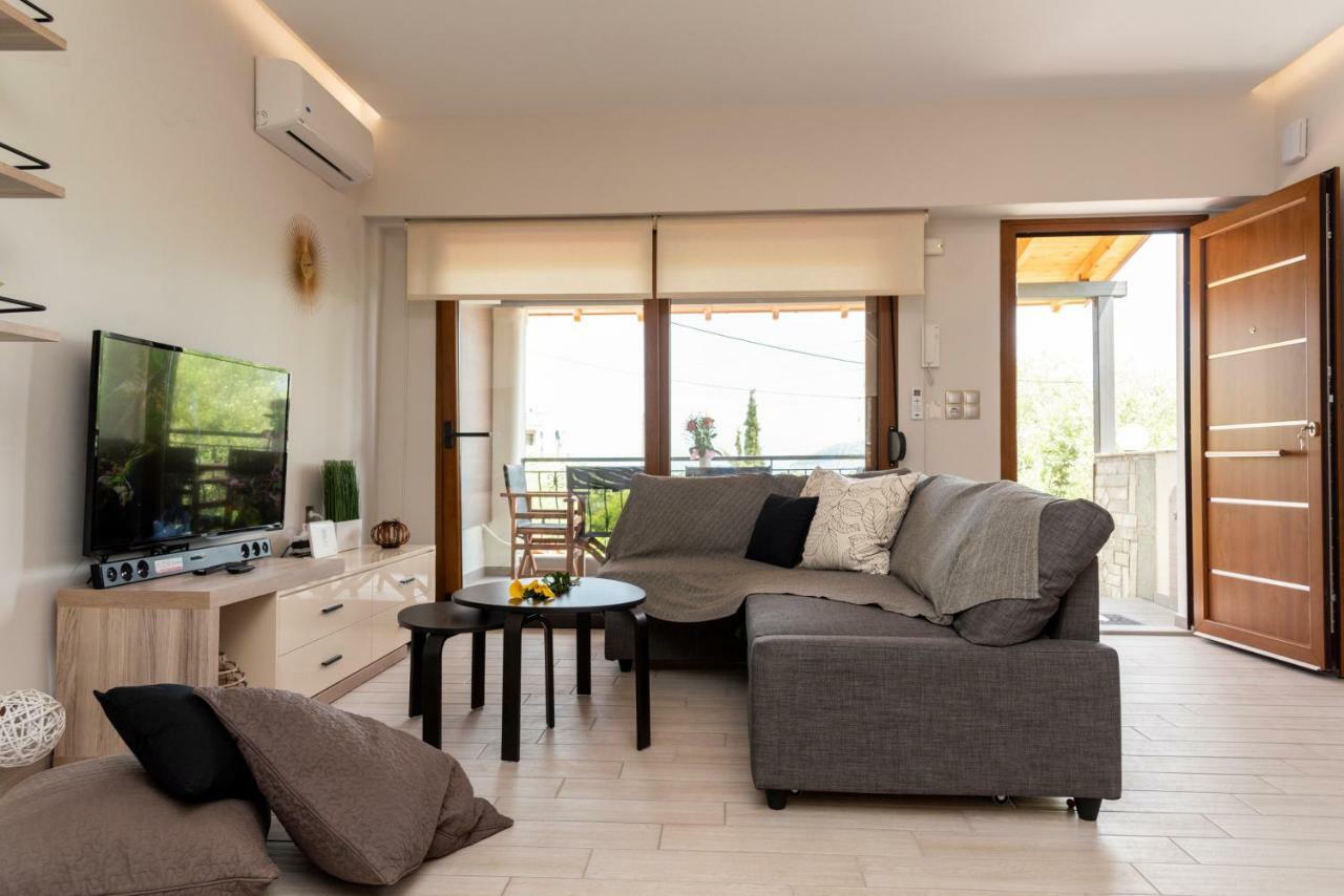 Cavas Luxury Apartments Nea Iraklitsa Bagian luar foto