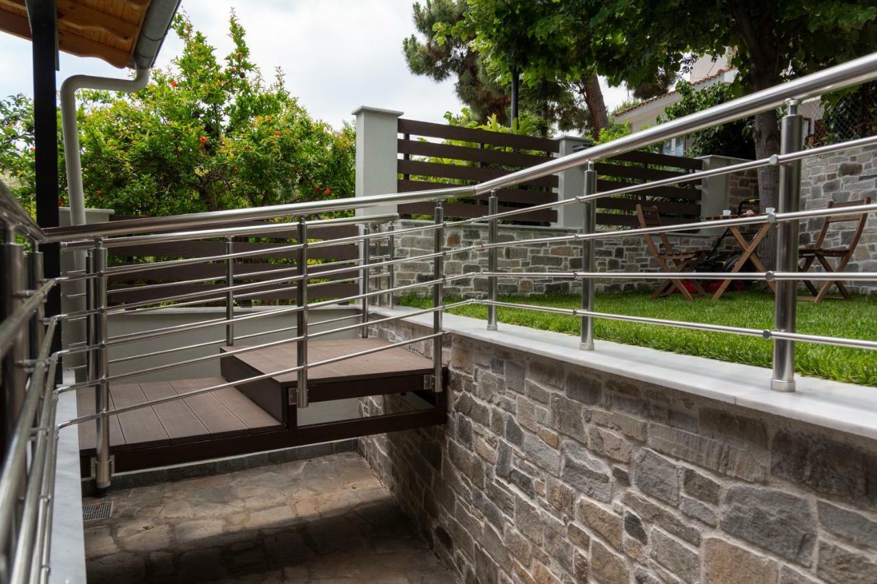 Cavas Luxury Apartments Nea Iraklitsa Bagian luar foto