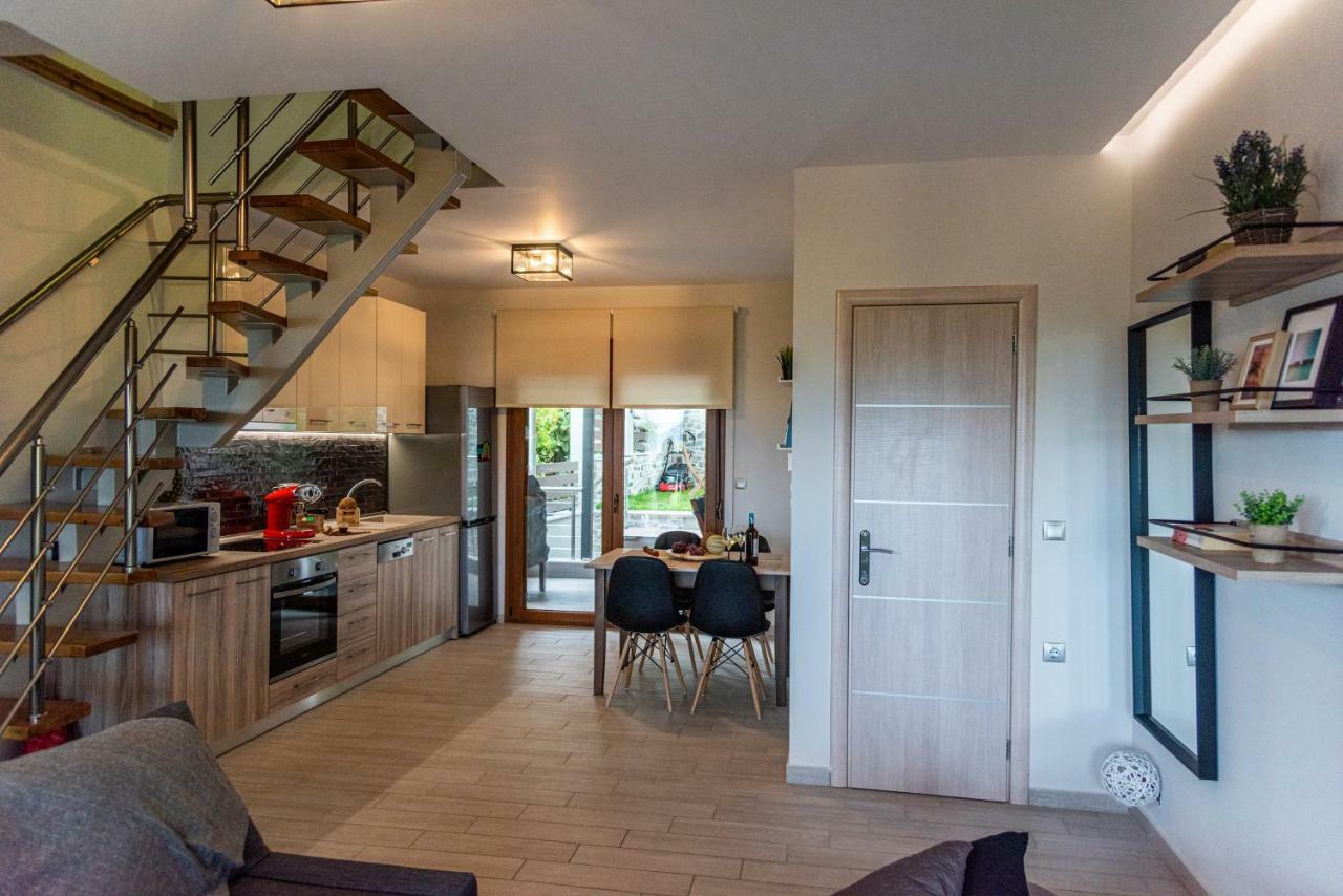 Cavas Luxury Apartments Nea Iraklitsa Bagian luar foto
