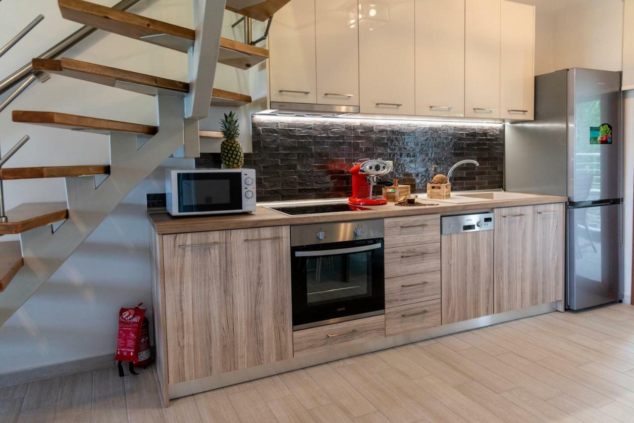 Cavas Luxury Apartments Nea Iraklitsa Bagian luar foto